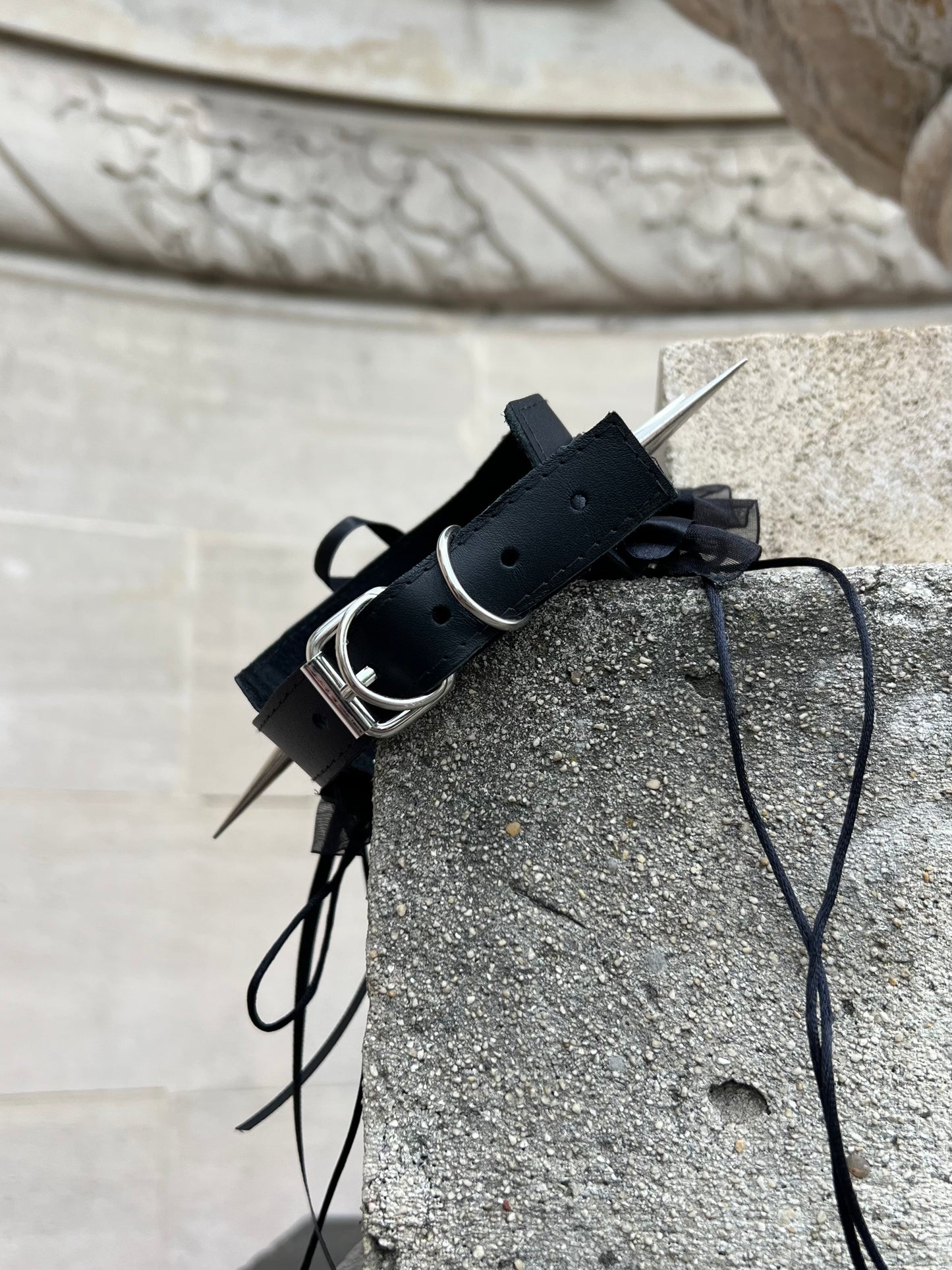 « Heart & Cross » Leather Spiked Choker